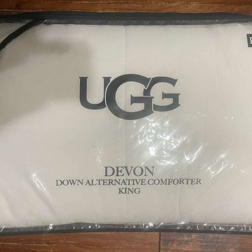 Devon down alternative comforter king